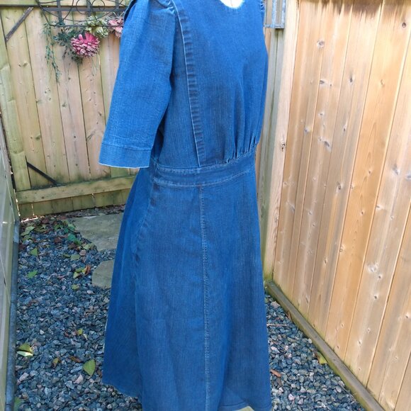 Handmade Denim Dress 40"B 34"W Blue Jean Stretch Amish Mennonite Cape Modest - Picture 12 of 13
